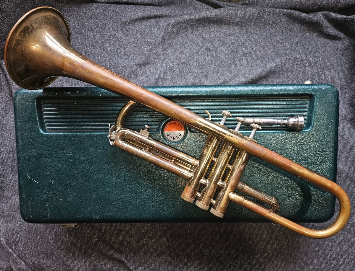 Vincent Bach Selmer Bundy Trumpet w/ case&MP, USA, Good