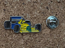 G29(5) PIN 'S RACE CAR VOITURE LOGO BRAND F1 F ONE COURSE BY BENETTON XRARE