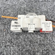 Siemens 3TX7144-1E6 300V 10A Din Rail Relay Socket - USED 