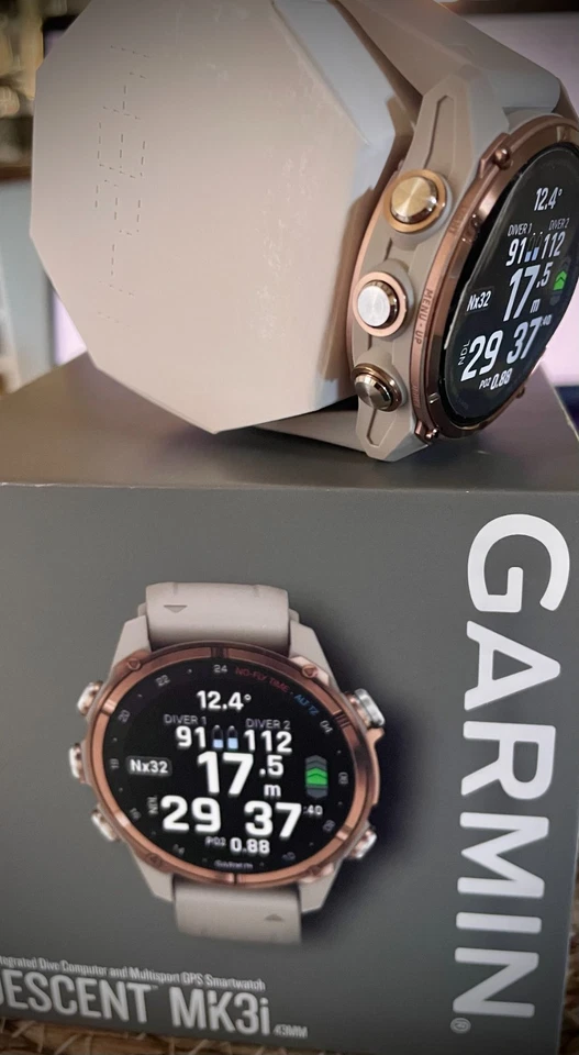Montre connectée Garmin Descent Mk3i en titane avec revêtement PVD bronze - Photo 1/4