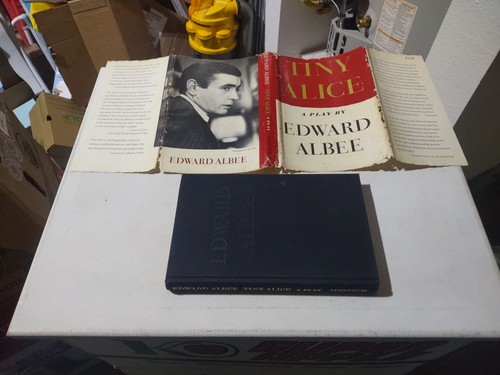 3 HC PLAY BOOKS: THAT CHAMPIONSHIP SEASON, TINY ALICE EDWARD ALBEE, FIRE! - Picture 18 of 24