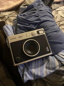 Fujifilm instax mini Evo Hybrid Instant Camera - Black