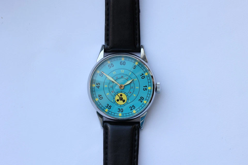 Wrist Watch vintage Pobeda ZIM Radiation troops, Soviet Military watch☢️ - Image 2 of 4