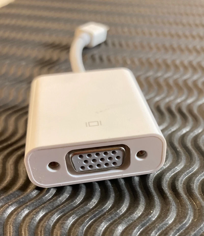 Adaptateur vidéo APPLE A 1307 - Thunderbolt vers VGA - A1307 - Photo 2/3