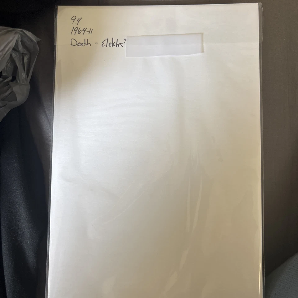 Quadrinhos Demolidor por Frank Miller - Variante DM - LACRADO - Imagem 2 de 3