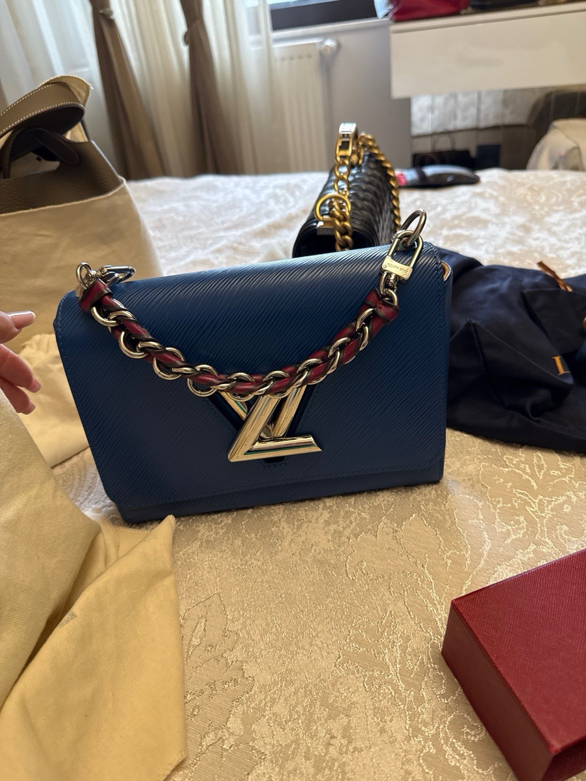 Louis Vuitton Twist mm Shoulder Bag mm Blue Leather