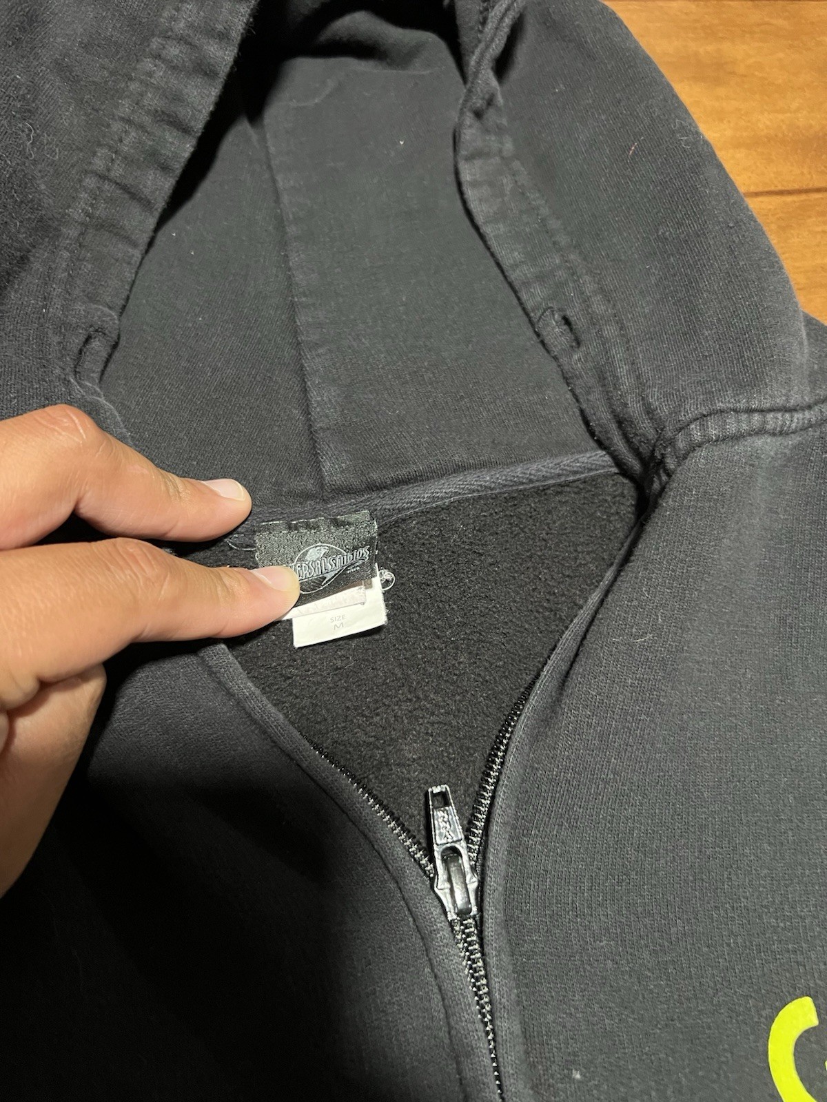 The Grinch Universal Studios Jacket Size Med Movi… - image 3