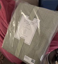 H&M-Pack Green Blackout Curtains 250cm x 300cm Extra Wide Extra Long  RRP £80