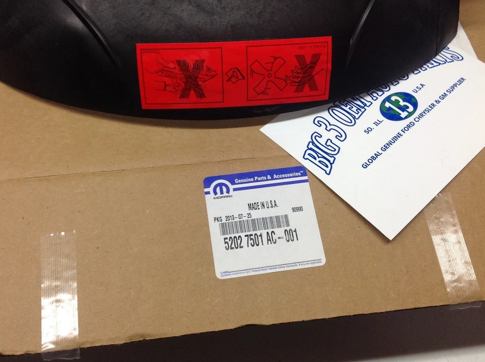 Jeep XJ Cherokee 1987-2001 4,0 L radiador refrigeración ventilador cubierta nuevo OEM 52027501AC Foto 2 de 3