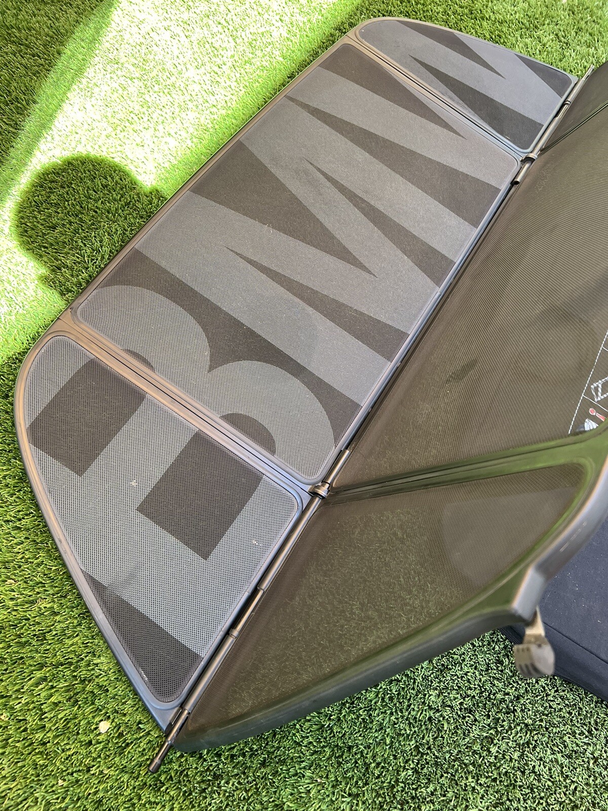 BMW E46 323i 325i 328i 330i M3 0006 OEM WIND SCREEN DEFLECTOR, P