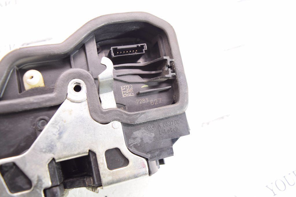 11 BMW X5 Diesel E70 Front Left Driver Door Lock Latch Actuator 
