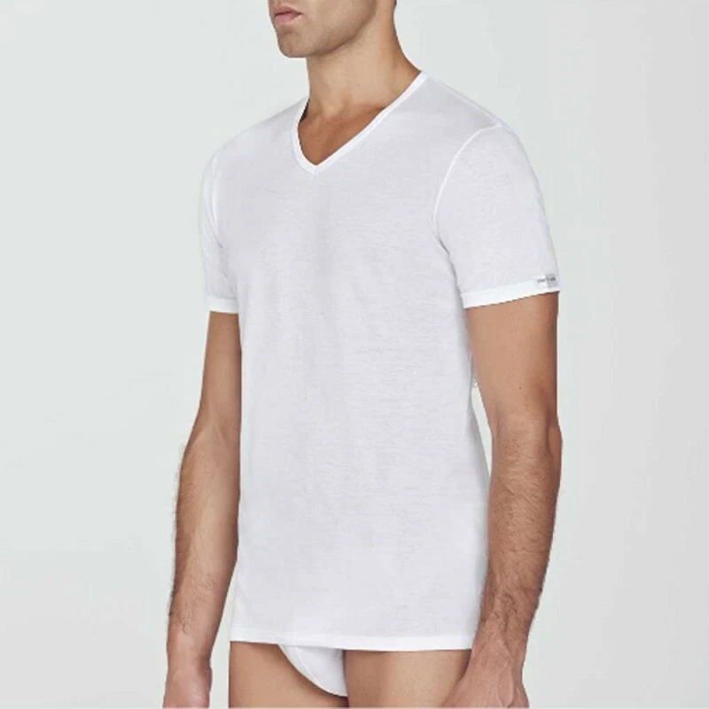 3 maglie da uomo t-shirts collo a V mezza manica cotone Pierre Cardin Siviglia - Immagine 4 di 4