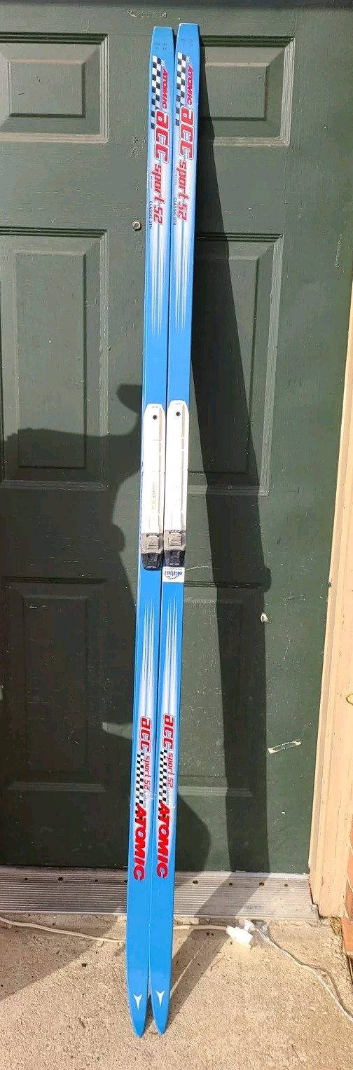 Sci da skate Atomic ACC Sport 52 Classic DTR con attacchi Salomon 203 cm