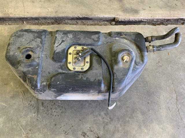 Jeep YJ Wrangler Gas Tank with Sending Unit | eBay