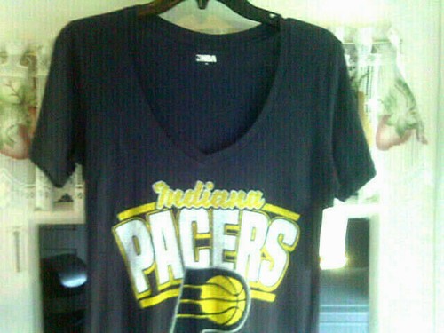 Indiana Pacers NBA Shirt Women's Size-Small (New With Tags)