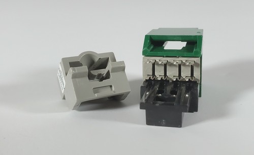 Panduit CJ688T3GR Mini Com TX6 Plus Giga Channel Cat6 Jack Module, Green Qty 24 - Picture 3 of 7