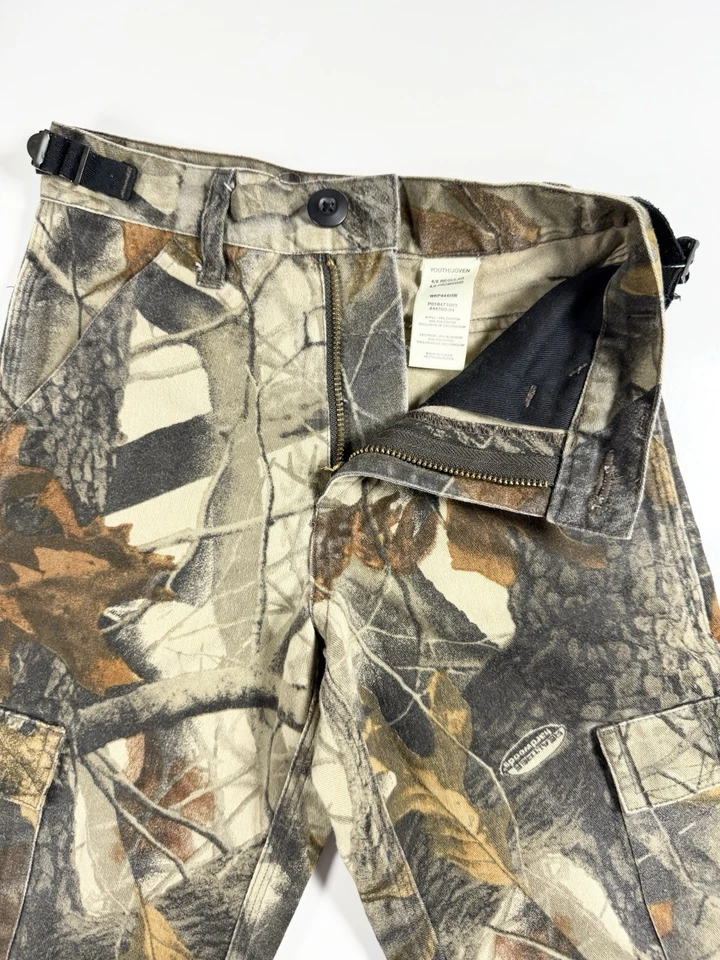 Youth Liberty Camo Hunting Cargo Pants Realthree Pattern Outdoor Gear Size 4/5 - Image 3 of 4