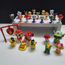 Lot Of 26 Pcs Of Paw Patrols Minis & COLLECTIBLE Small Toys Mini Figure 