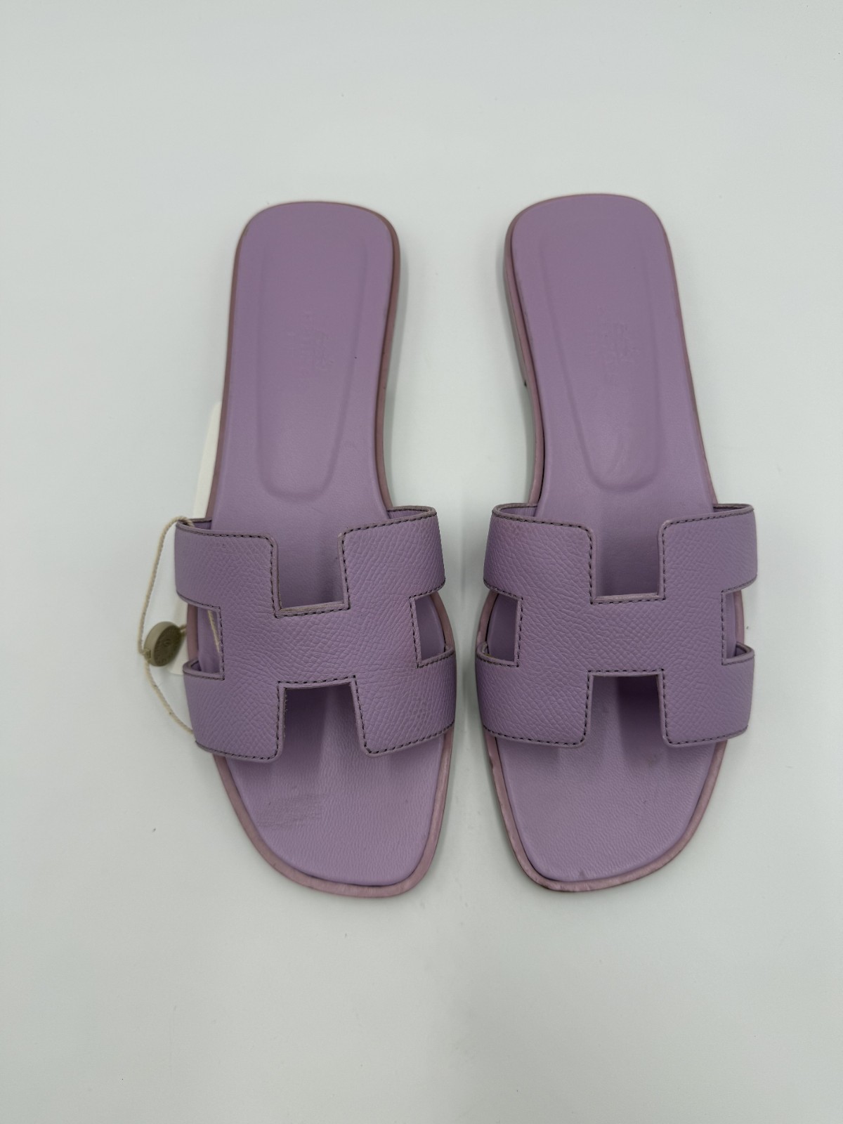 HERMÈS ORAN SANDALO IN PELLE COLORE VIOLA GLICINE