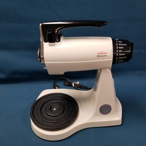 Vtg Sunbeam Mixmaster 12 Speed Countertop Mixer #2360 Base & Turntable Only Work