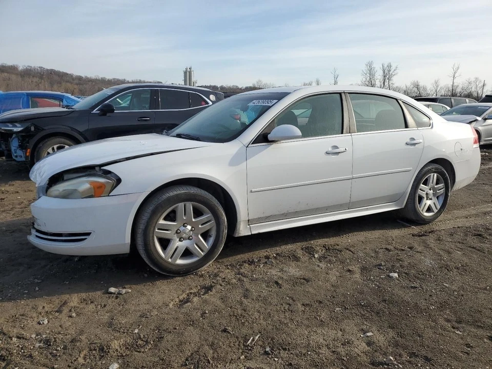 Б/у воздухоочиститель в сборе подходит: 2014 Chevrolet Impala California выбросы opt N - Изображение 2 из 4