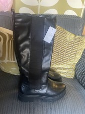 Womens wide calf Stretch Knee High faux Leather Boots  size uk 7.   BNWT