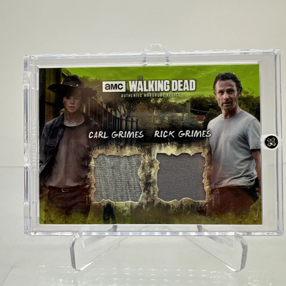 ウォーキングデッド 小道具・衣装カード レア！ Topps The Walking Dead Costume Collectable Trading Cards for sale