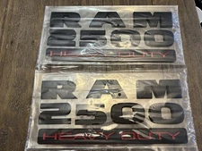 DODGE RAM 2500 HEAVY DUTY BLACK FRONT FENDER EMBLEMS SET BOTH SIDES NEW PAIR