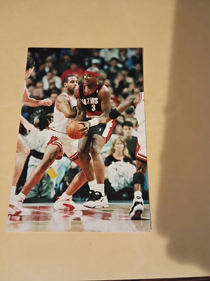 Lote de 21 fotos tipo 1 de los Bulls Michael Jordan Pippen Rodman y compañeros de equipo Hw3786 Foto 4 de 4