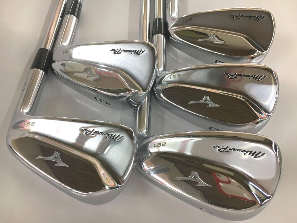 【美品】ミズノプロ221 アイアン 6本セット（5番〜PW）DG120 S200 Mizuno Pro 221 Iron Set 5 Clubs 6-Pw Dynamic Gold HT S200
