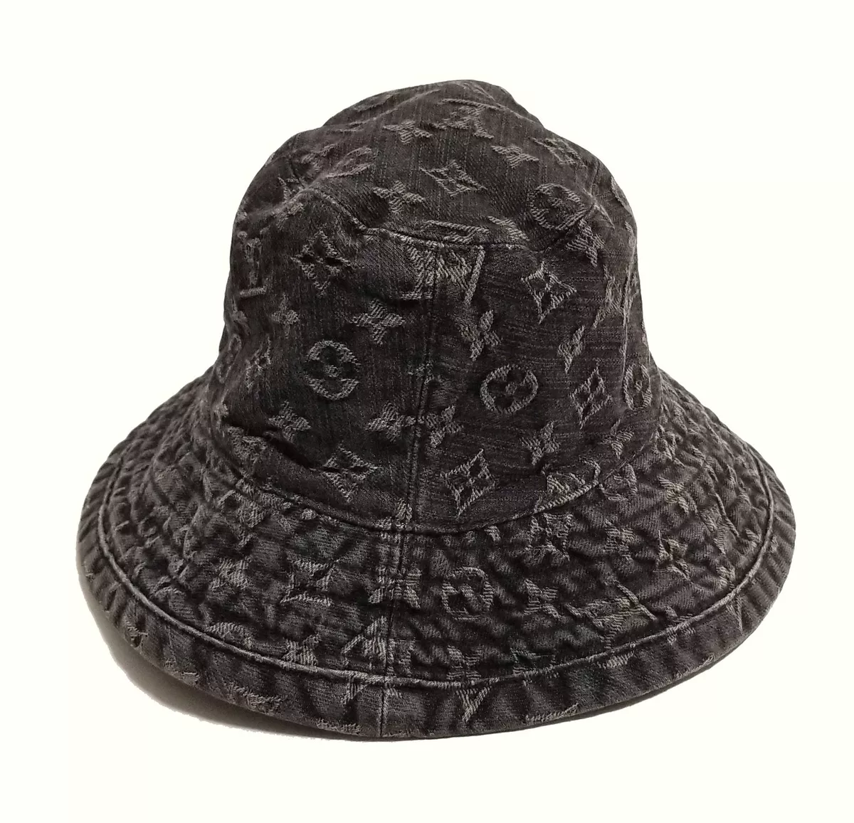 Louis Vuitton bucket hat, Men's Fashion, Watches & Accessories