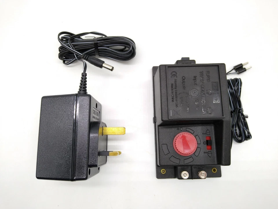 Hornby R965 Train Controller & C990 Transformer - Mint Condition (Unused) - Image 2 of 4