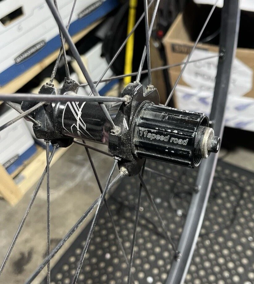 JUEGO DE RUEDAS TUBELESS GIANT SLR 1 622X16 Foto 2 de 4