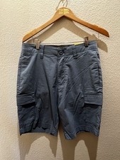 WearFirst Men  s Blue Classic Fit Stretch Waist Cargo Shorts NWT Size 32