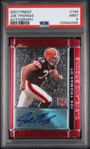 Joe Thomas [Autograph] #144 2007 Topps Finest card