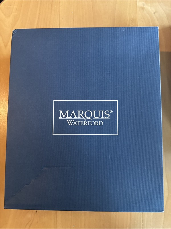 Marquis by Waterford 2 Crystal Romance Flutes Platinum Coated Rim (New In Box)