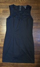 Forever 21 black 2010s style sleeveless mini dress floral lace top Medium