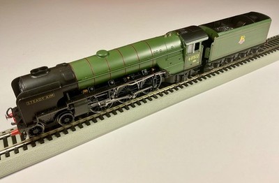 Hornby   R3834   Thompson Class      Steady Aim     # 60512