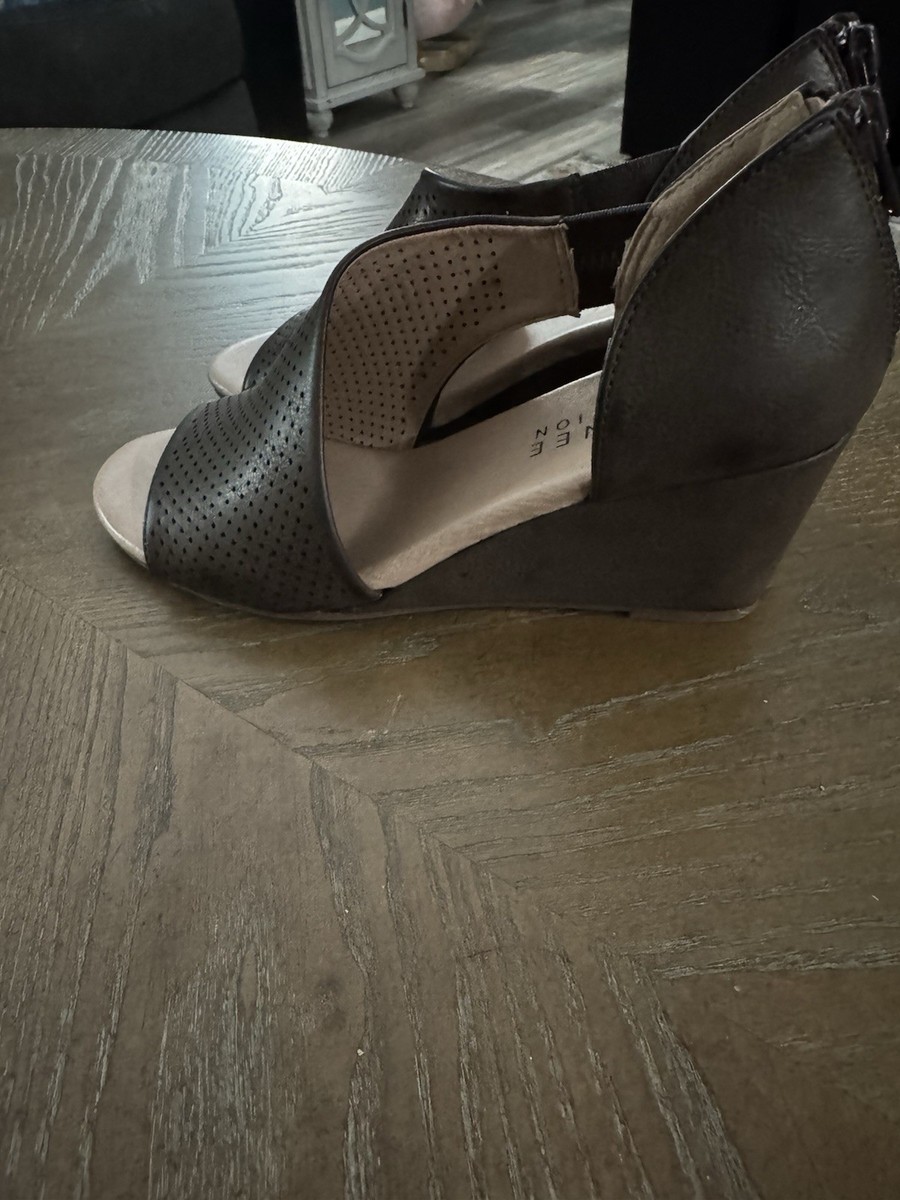 Journee Collection View 3