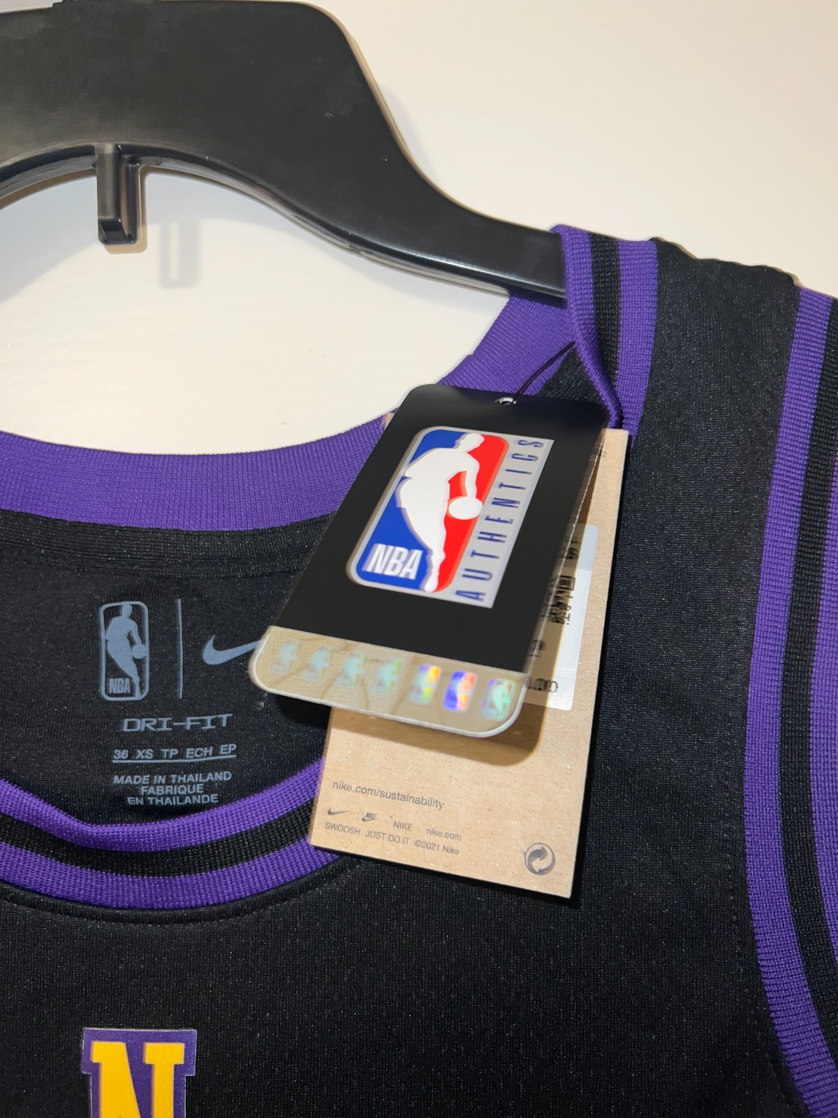 Nike Los Angeles Lakers LeBron James 2023/24 NBA Swingman Jersey City Edition