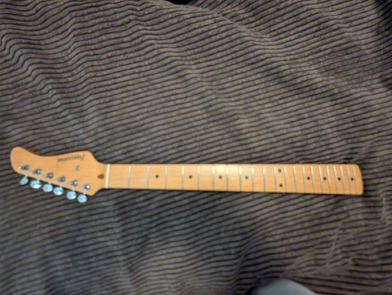 Picture 4 of 5