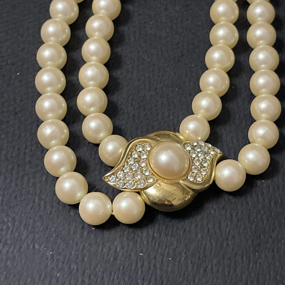 Monet Faux Pearl Necklace, 23 Cream Faux 8mm Pearl Strand, Monet Jewelry,  Vintage Pearl Jewelry - Etsy