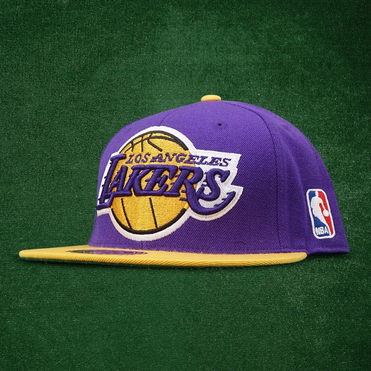 Los Angeles Lakers 2T XL-LOGO Purple-Gold Fitted Hat