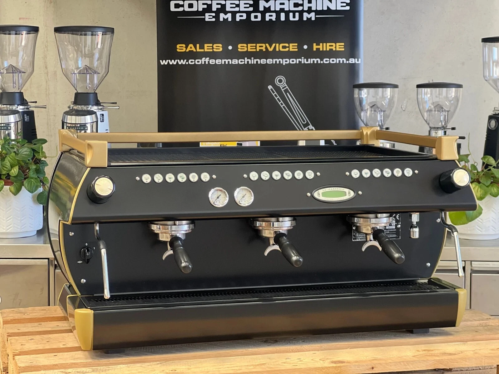 La Marzocco GB5 3 Group Espresso Maker Commercial Coffee Machine