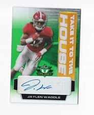 2021 Leaf Valiant Take it to the House Green Jaylen Waddle /99 Alabama Dolphins