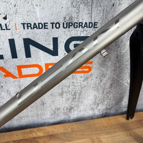 Low Mile! 2023 Dean El Vado 57.5cm Rim Brake Titanium Frameset 700c 2237g - Picture 6 of 12