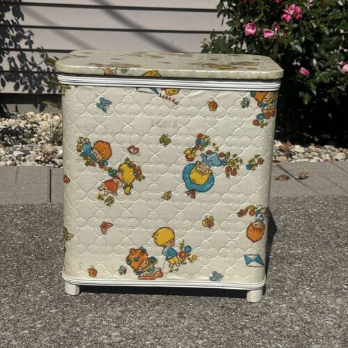 Vintage 1950s Kids Child Baby Nursery Clothes Hamper Basket Baby Playing