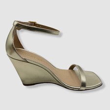  495 Stuart Weitzman Women's Gold Nudistcurve Metallic Sandals Shoes Size 7