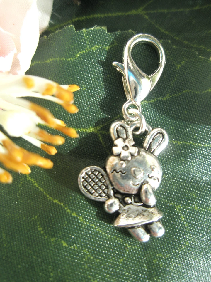 HÄSIN HASE SILBER ANHÄNGER OSTERHASE HASE CHARM ANHÄNGER BUNNY MÄDCHEN KINDER - Bild 1 von 1