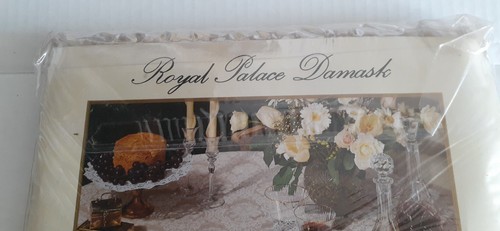 Mantel Damasco Palacio Real Wilton Court De Colección, 60"x104" Oblongo, RN 77104 - Imagen 9 de 17